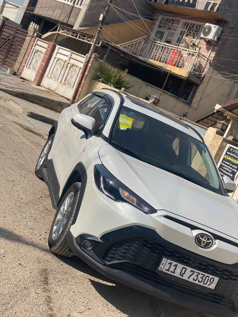 كورلا فوت لاندر  ماشيه  4000
***********             
الموصفات

موديل 2024
دخول ذكي 
بصمة تشغيل 
صندوق كهرباء 
دوسات 
كرسي كهرباء 
قطعتين تبريد
علامه سوده HEV
سبايدرات
رادار امامي
قياده فول ذاتيه
تحديد مسار 
اشاير بل مري 
مكينه 2000 هايبرد
فتحه سقف سلايت 
هندبريك بصمة
داخل اسود اصلي 
وضعيات قياده ٣ 
كامرات ٥ ٣٦٠ 
باقي الموصفات المعروفه ***********
