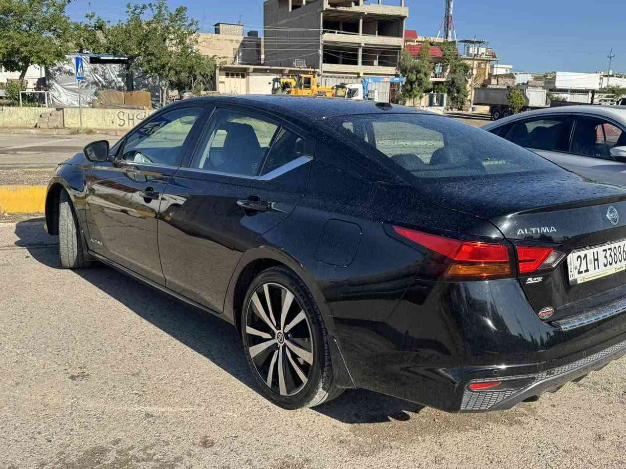 نیسان ئاڵتیما 2020 مواسەفات SR
60 هەزار مایل  ڕۆشتوە 
بۆنیدی بۆیاخە و سەقفی پەمپی ئەمەریکایە
ئێرباگی بەس سوکان تەقیوە 
سەنەوی تازەیە و تایەی تازەیە بێ نوقسانیە 

سـعـر : لە کۆمێنت داوابکە ڕاستەوخۆ بۆت دێت 📥 

گێڕو مەکینەی بەشەرت نەکراوەتەوە 
هیچ کێشەیەکی تێدا نییە 

ژمارەی خاوەنەکەی 
***********
