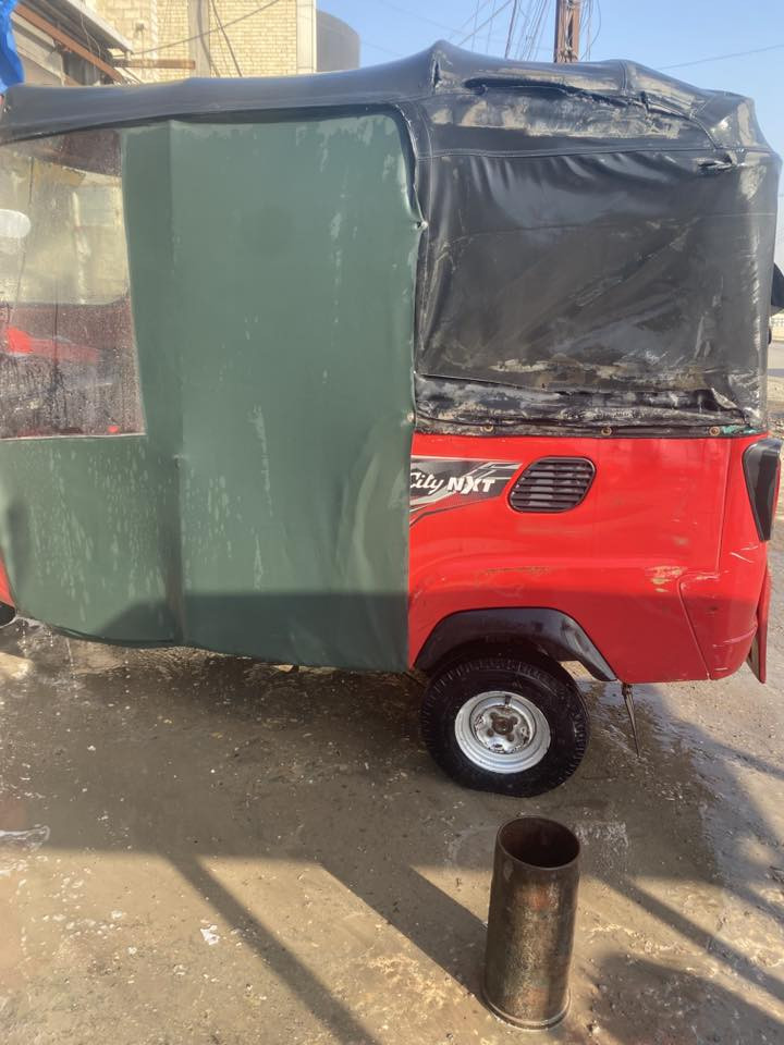 سلام عليكم تكتك بياجو أوراق 7مكينه خير من الله بيه النمره الثالث يفلت  فقط كهربائيات شغاله مكاني بغداد 
السعر 2700 وبيه مجال ***********
