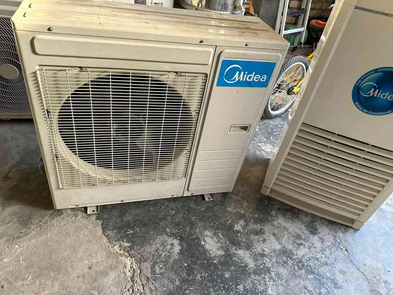 سبلت ميديا ٣ ط كامل غراظه وغاز بلادي 
بغداد الجديده
***********
