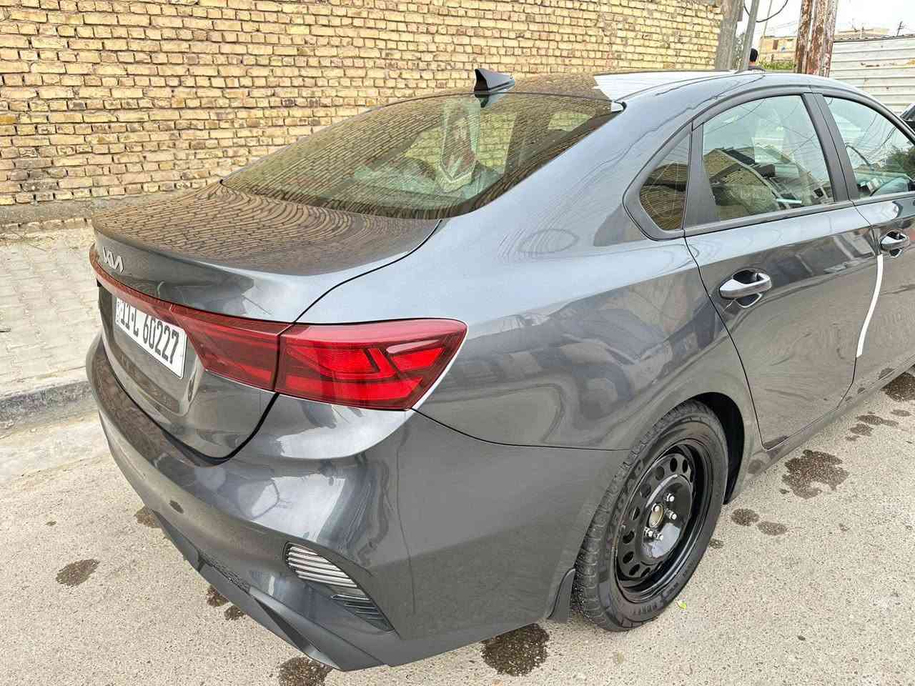 كيا فورتي امريكي
كيا فورتي امريكي 
موديل 2024 
رقم بغداد باسمي
ماشيه كم44))
  
حجم المحرگ 2000 دوش
الموصفات واضحه
الضرر حرق اثر تخريب جاملغ ونص بنيد وباب
بدون ارباگ ❗️
صور الحادث مرفقه 
السعر165$
 وبيها مجال 
العنوان بغداد الحسينيه  
***********📞واتساب او الاتصال
