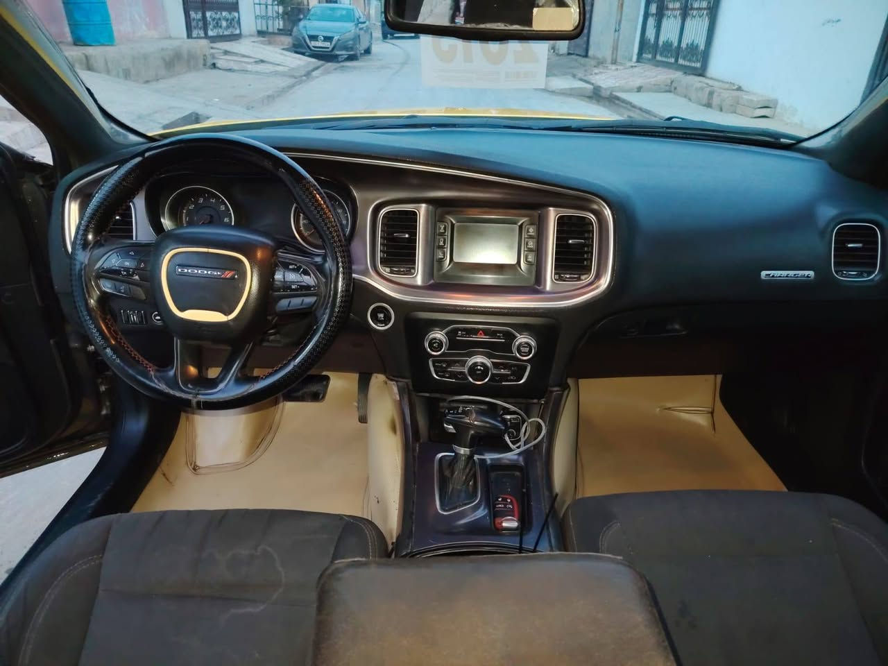 سلام عليكم جارجر 2015 أصل خط بغداد بصره حادث جاملغ أو بونيد صبغه جديده تايرات جديده السعر 165$ورقه مكلف بل نشر اي استفسار رقم صاحب السيارة
***********
