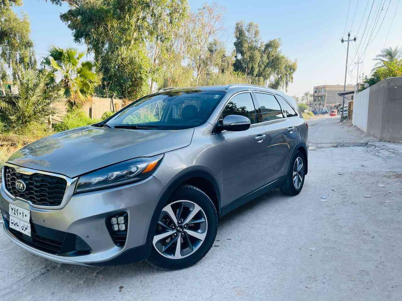 السلام عليكم
سورنتو 2019 فئة EX فول مواصفات 1/1وارد امريكي الضرر بنيد مبدل واقل الشبر من خشم الجاملغ ، والمحرك بيه بستم واحد معبر دهن رقم سليمانيه بأسمي تحويل  
المواصفات 
1-بصمة 
2-بنورامه
3-مكينه 3300/6 سلندر
4-لد امامي خلفي 
5-رادار امامي /خلفي /جانبي 
6- اشايه بالمري 
7- بلاجكتور رباعي اصل 
8- يدات نيكل بصمه 
9-صندوق ذكي كهربائي 
10-حساسات امامي / خلفي 
11- سبعه راكب 
12- داخل اسود 
13- صاج اسود ملكي 
14- كشنات جلد 
15- شاشه كبيره فول 
16_ ذاكره GPS 
17- شاشة اعطال 
18- عدادات كهربائيه 
19-اربع وضعيات قياده
20-مانع انزلاق 
21- 115V/AC 
22-كشن السائق + السكن كهربائي 
23-تدفئة كشنات 
24-منافذ شحن عدد 6
25- منافذ 12Vعدد 6
26- نافذ شاحنه عدد2
27-تدفئة ستيرن  
28-سايد بريك بصمه 
29-تشغيل واطفاء الحساسات 
30 -اوتو هولد 
31- سماعات دمام عدد 12 
32- بردات 
33- جام اوتو 
34- ثلاث قطع تبريد 
35- كامره دواره 
36- ماشيه 109الف ميل

السعر : 195 وبيه مجال بسيط 
 مكان السياره النجف

رقم الهاتف :***********
