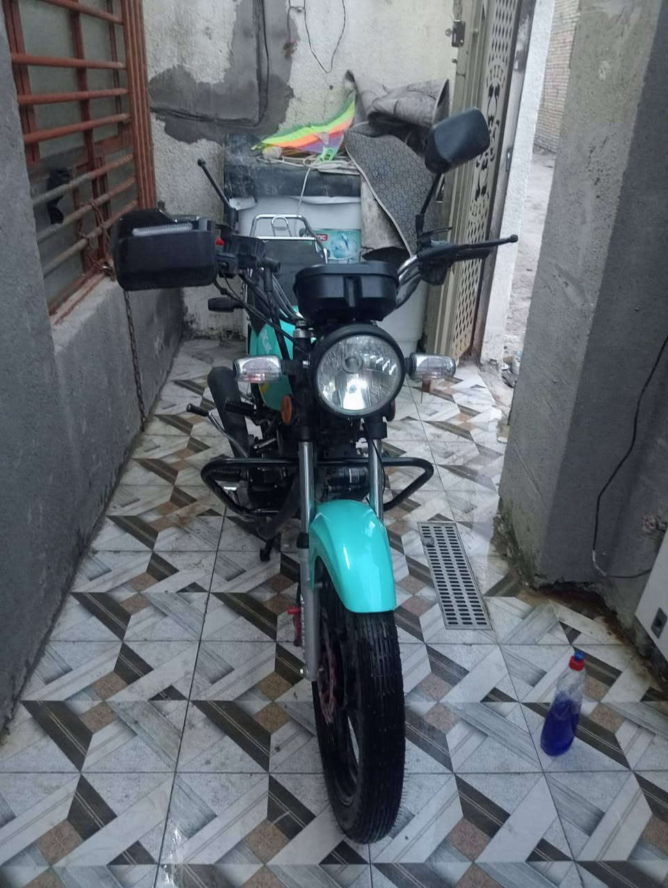 دراجه سونك ماكس بدون ترقيم مكينه150برغي ممفتوح بيها جيب فيتر وفحص بس مبدل ويل ودبل سعر750صارله شهرين من نازله من رمبه تواصل***********
