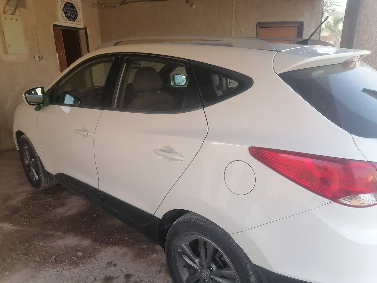 السلام عليكم توسان 2013 خليجي محرك 2000دوش رقم اربيل السعر 140 وبيها مجال ***********
