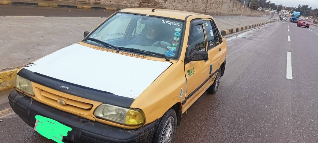 سياره سايبه للبيع موديل 13 رقم
انگليزي بالمرور شرط والگير والمحرگ جيد جداً 

والگشر شؤف العين هيئه وغرامه صفر صفر مع طخم تاير جديد وبالنسبة للكاربون البنزين مسجلة بعد ماطلع يوجد كاربون الكترؤني بس لاتكسر بالحلال ودمتم سالمين الإتصال على الرقم ***********  السعر 23
