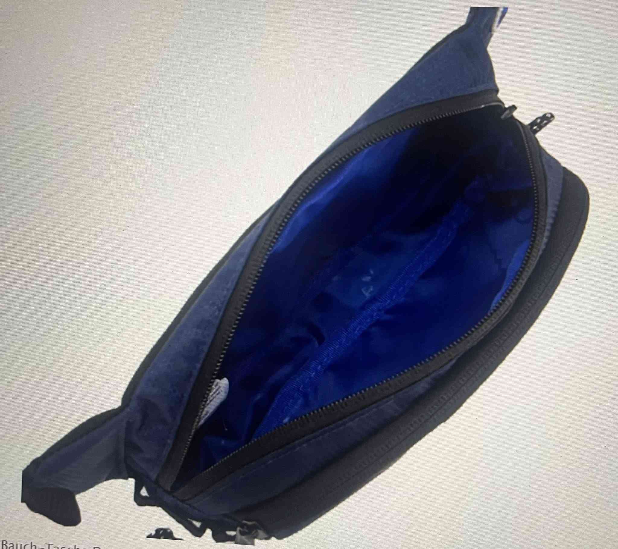 حقيبة خصر Champion Center للنساء والرجال – سعة 1 لتر
حقيبة خصر أصلية من ماركة Champion العالمية، تجمع بين التصميم العصري والعملية، مناسبة للاستخدام اليومي، السفر، والأنشطة الخارجية.

مميزات المنتج:
 • تصميم أنيق يناسب النساء والرجال
 • خامة صناعية عالية الجودة (100٪ بوليستر)
 • حجرة رئيسية بسحّاب لحفظ الأغراض بأمان
 • جيوب أمامية إضافية بسحّاب لتنظيم أفضل
 • حزام قابل للتعديل لراحة مثالية
 • خفيفة الوزن وسهلة الحمل

المواصفات:
 • السعة: 1 لتر
 • الأبعاد: 28.1 × 12.7 × 6.5 سم
 • الإغلاق: سحّاب
 • الألوان المتوفرة: أسود – أزرق داكن

مناسبة لحمل: الهاتف، المحفظة، المفاتيح، والإكسسوارات اليومية.

اختيار عملي لمن يبحث عن جودة Champion المعروفة وتصميم مريح للاستخدام اليومي.


**إذا كنت صاحب هذا الإعلان وتريد حذفه لأي سبب، رجاءا أرسل رسالة إلى الدعم الفني**