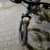 بايسكل رياضي للبيع النضافة90بل100 السعر110 قفل