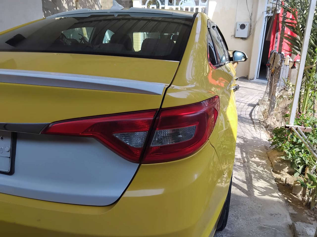 سوناتا موديل ١٥للبيع فول ومكفول ليبر واحد بية طخةيم قبق البانزين شويه سياره واردامريكي شاشة وكامرة اوترحيب اورادار 
كلةشغالة بيع اومراوس اب١٩ سوناتا انطي فرق حسب الاتفاق 
سعر ١٢٧بيةمجال ***********
