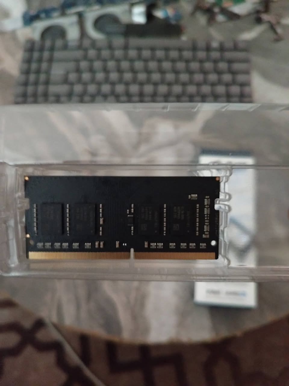 للبيع رام لابتوب
16GB ddr4 3200hz
استخدام قليل نظافه وشغال 100%
سبب البيع: ما محتاجه
السعر 45 الف

موقعي ميسان
واتساب +964 774 488 2764


**إذا كنت صاحب هذا الإعلان وتريد حذفه لأي سبب، رجاءا أرسل رسالة إلى الدعم الفني**
