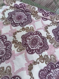 همايون الثقيل • خياطة مفروشات • توصيل