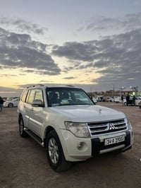 باجيرو ٢٠٠٩ • فول مواصفات • فورويل