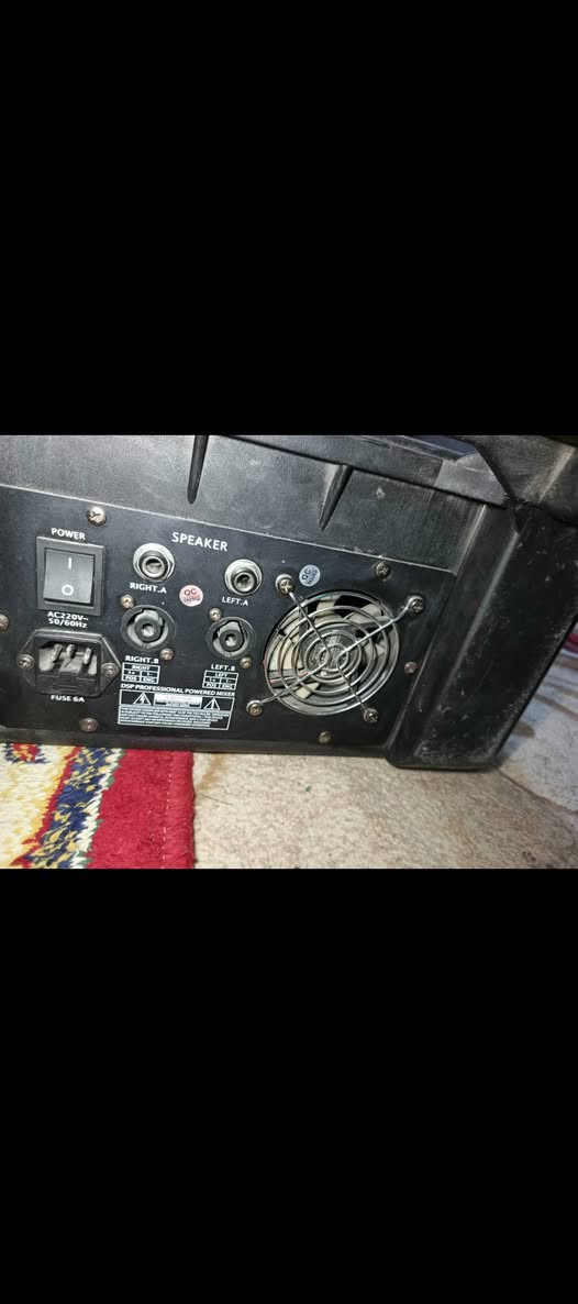 السلام عليكم  اخوتي
عدي جهاز  داينكور صناعه ايطالي اصلي 
 تشد علي 6 سماعات 
صوت صافي. ومرتب 
 جهاز مسيرات خدمه تشد علي مرسله  
استعمالي اله مسيره الكاضميه  فقط 
 محتاج واريد ابيعه مستعجل  مستعجل 
 مكان (الناصرية تضحيه شارع البقاع) 
السعر خاص 
*********** رقمي
