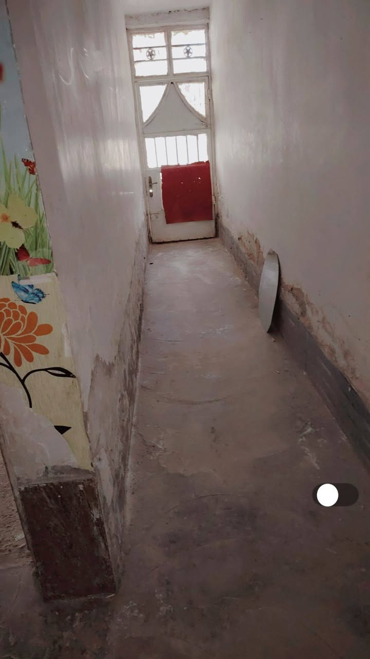 بيت للايجار بحي البساتين
قرب اسواق الصدرين يم مضمد شامل
التواصل مع صاحب الرقم
***********
