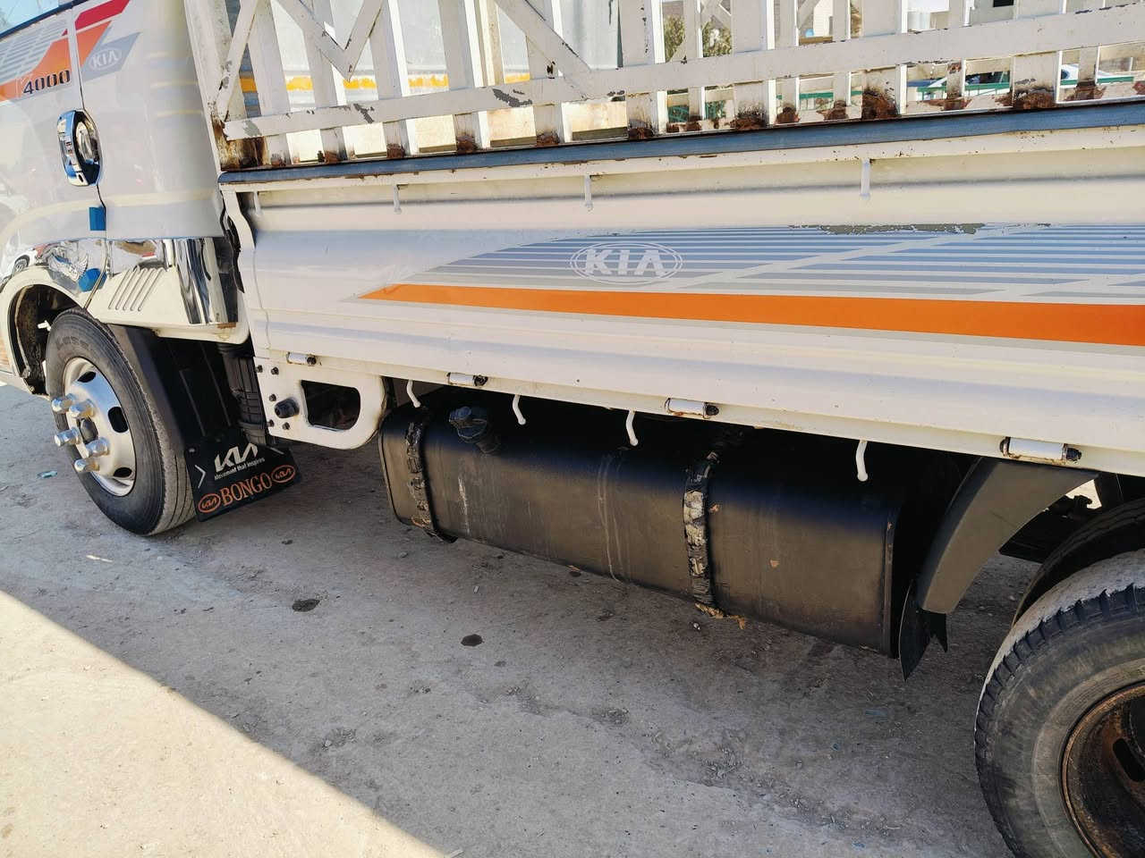 كيه فحل كلها شرط مع التحويل رقم بقداد تاير محور+تانكي گاز مال انتر كبير موديل 2016مكان بعاج سعر 140بيها مجال  *********** وتساب اتصال
