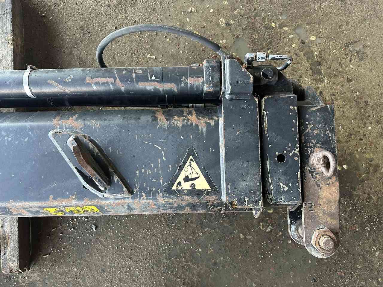 سلام عليكم 
مكتب كرينات الاخوان
جهاز (ايهاب) اوربي مكفول 
(2) سلايت حجمً (3) طن 
***********  📞 ***********
