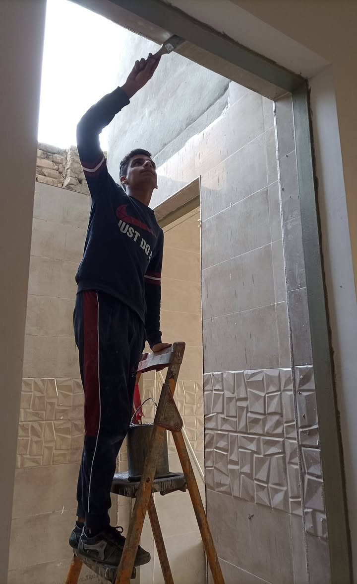 يوجدكادرلصبغ ابواب
وشبابيك وفريم حديدوتنظيف
هذا من العمل للأتصال
*********** صباغ
***********صباغ
 يوجدكادرتأسيس كهرباء بيوت
للأتصال ***********
