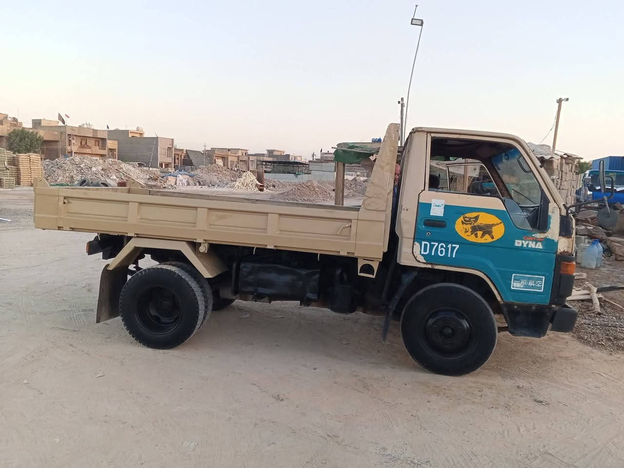 السلا م عليكم للبيع موديل ٩١ رقم بغداد سياره جاهزه خير من الله كهربائيات كله شغاله العنوان بابل الحصوه اتصل ***********؛؛ ***********
