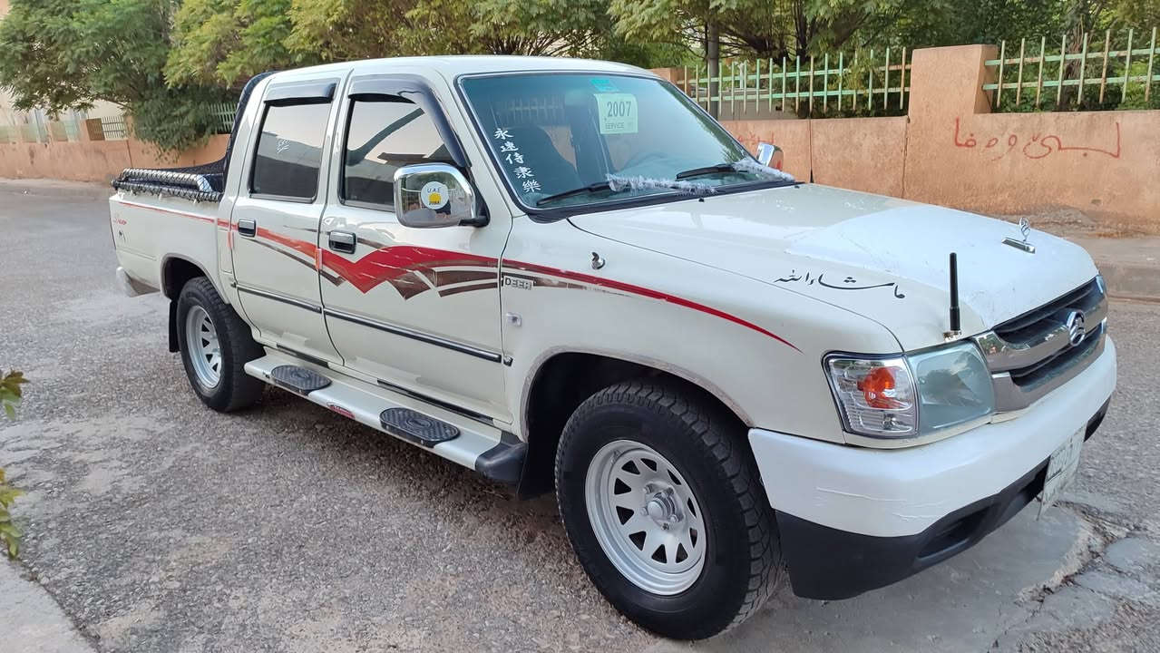 دێر مۆدێل 2006 مەکینە بەخ
مەکینە بەخ گێڕو مەکینە و ئەکسل بەشەرت تاقم پێش و دوای تازەیە دەعم و لێدراوی نییە یەک پەڵەی بچوک بۆیاغی هەیە دەشبول و بەرگە دەرگای لۆک کارەبایی هەموو ئیش ئەکا ڕەقەم کەرکوکە بەشەرتی ئەوەلیات بۆ عەیب مەگەڕێ سەیارەکە لە چەمچەماڵە گۆڕینەوە ناکەم

سعری 43 گەڵاو کەمێ مەجال 

***********.     ڤایبەرو واتسەپی لەسەرە
