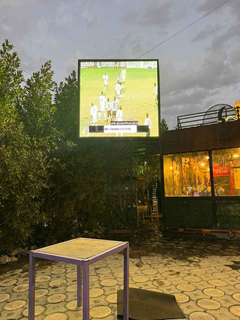 سلام عليكم 
شاشه اعلانيه خارجيه دقهp4 حجم2x2
نضيفه استخدام قليل للبيع للاستفسار
‭0772 113 1101
