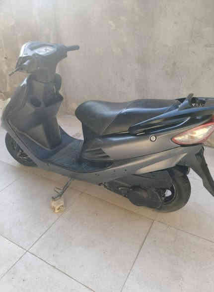 دراجة سيام صناعة كوري
للبيع او مراوس 300وبيها مجال 

نقصها تتأخر بل تشغيل والهندر فالت 

***********

***********

مكاني كوت فلاحية
