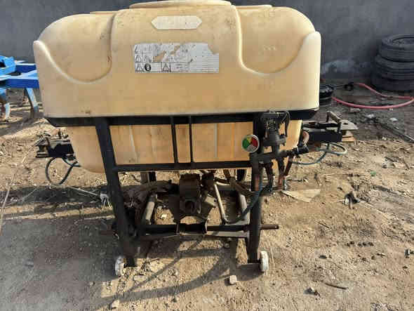 السلام عليكم شباب للبيع خراميش مترين ونص.  ١٣.    او مترين ١١.  او معدلان دوار مترين ٣٠.  او فدان تحوير عمل.    شباب بقيت التفاصيل بل فديو.         ***********.    ***********.   مكاني بغداد المحموديه.
