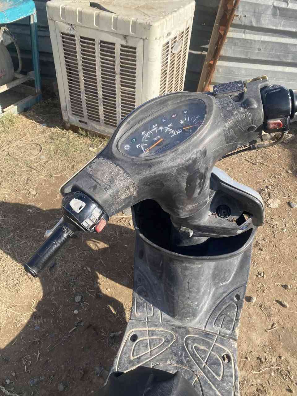 السلام عليكم موطور كزز سرعه 100موطور معمر جديد شاصي شرط  كهربيات شغله مكاني جدعه ***********
