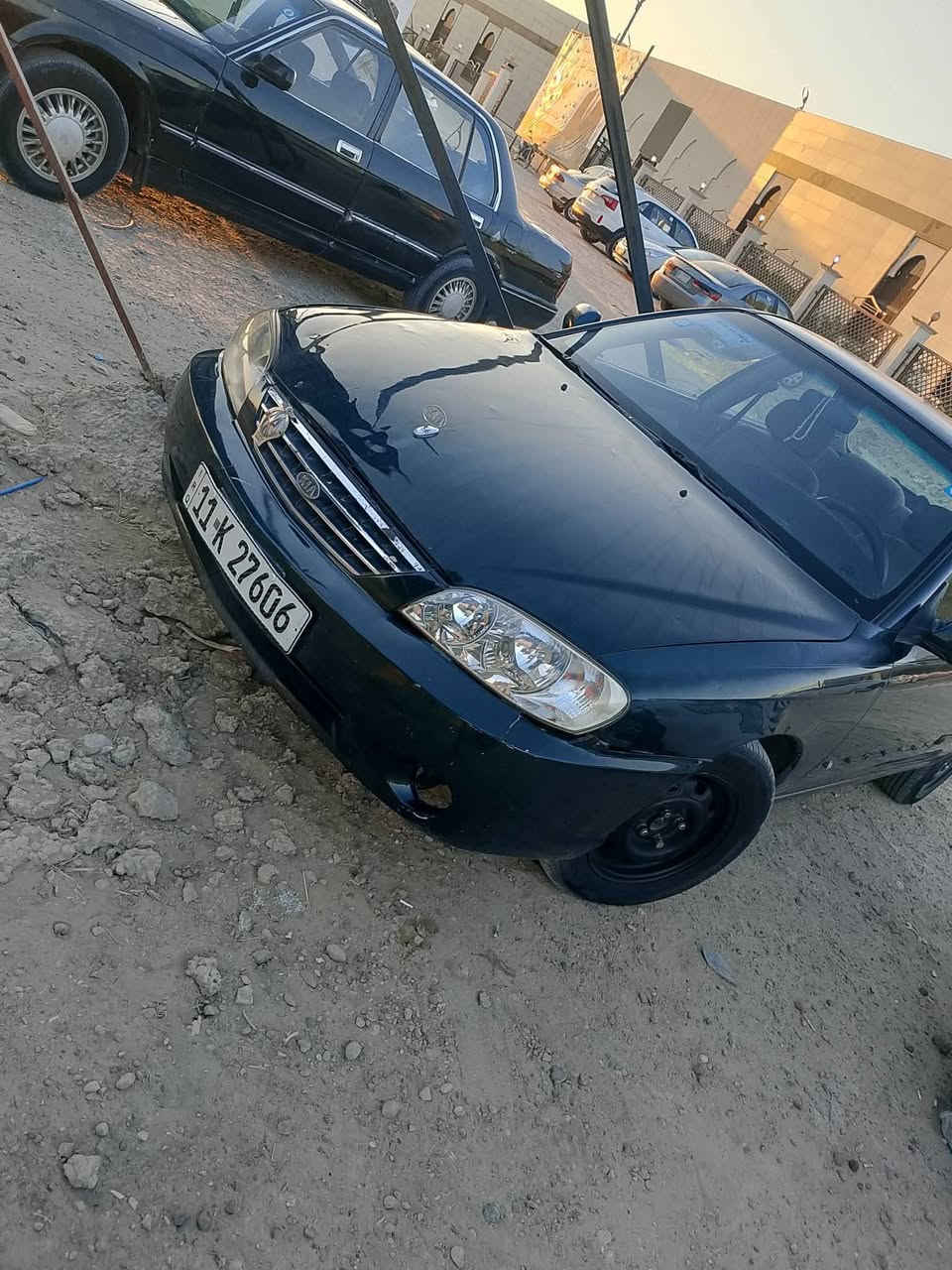 سبكترا موديل 2002 سياره بلاديه مابيها اي ضربه تبريد تخم تاير صدر  دبلات نظيفه محرك 1600جديد كير اوتو كامله مكمله هزه جديده رقم انكليزي بسمي السعر 46وبيها مجال بسيط مكاني بغداد الشعله ***********
