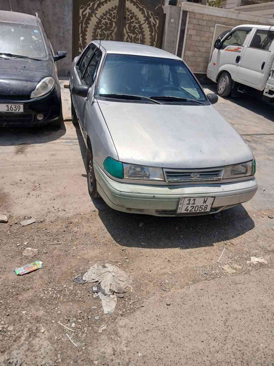 هونداي اكسله للبيع موديل 94كير عادي تبريد شغال شواصي جدد سنويه جديده وهزه جديده وبسمي السعر25مكان بغداد الامين رقم التليفون ***********
