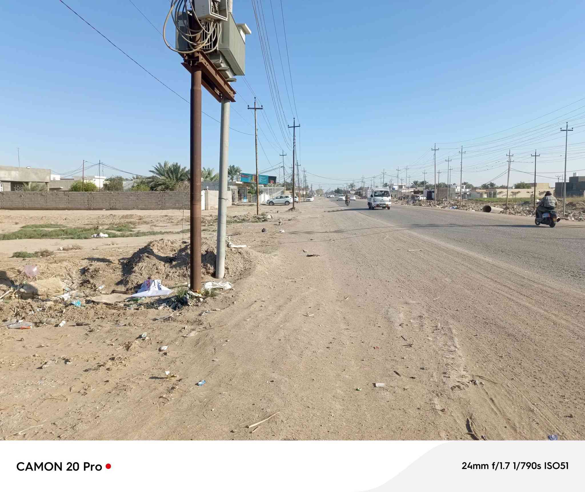 سلام عليكم دونم وربع للبيع طابو صرف واسط نعمانيه حي المتنبي تبعد عن تقاطع جسر 400 متر واجه 16 ونزال 180سعر180مليون***********
