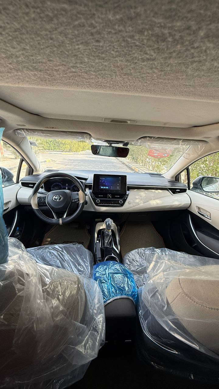 سلام عليكم كورولا مديل ٢٤ ساز ياباني اصلي اصلي اصلي مكينه ١٨٠٠ بانزين ماشيه ٦٠ الف بعدهي بحاله وكاله مكفوله بيه مكانين بارد فوووول مواصفات 
فتحه سقف 
شاشه جبيره
اشاير بل مري
واير لكس 
حساس امامي خلفي 
تحكمات ستيرن 
تبريد قطعتين 
مري شفط 
وبعد بيه هواي مواصفات 
رقم اربيل دولي تحويل 
بيع او مراوس حسب القناعه سعر ١٨٠ وبيه مجال قليل وبل عافيه الي ياخذه *********** موجوده بل بصرة
