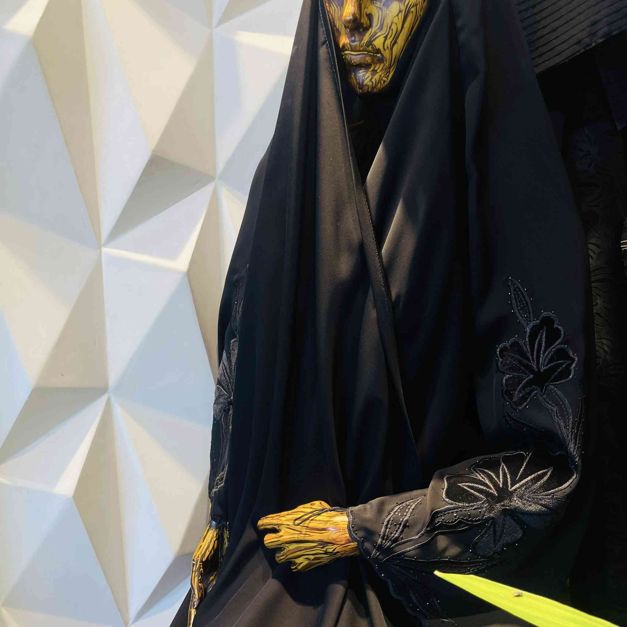 عبايه للبيع تلبس طول ١٥٨     السعر ٤٠


**إذا كنت صاحب هذا الإعلان وتريد حذفه لأي سبب، رجاءا أرسل رسالة إلى الدعم الفني**