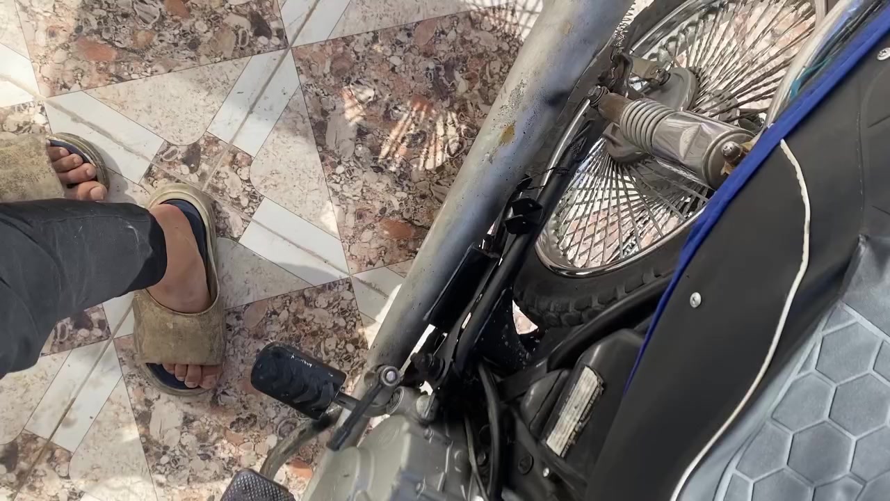 دراجة للبيع موديل 17 شرط النظافة أربع قير محرك نام Pro الدراجة باسم مبدل بها والفواد السعر 225 وبيها مجال***********
