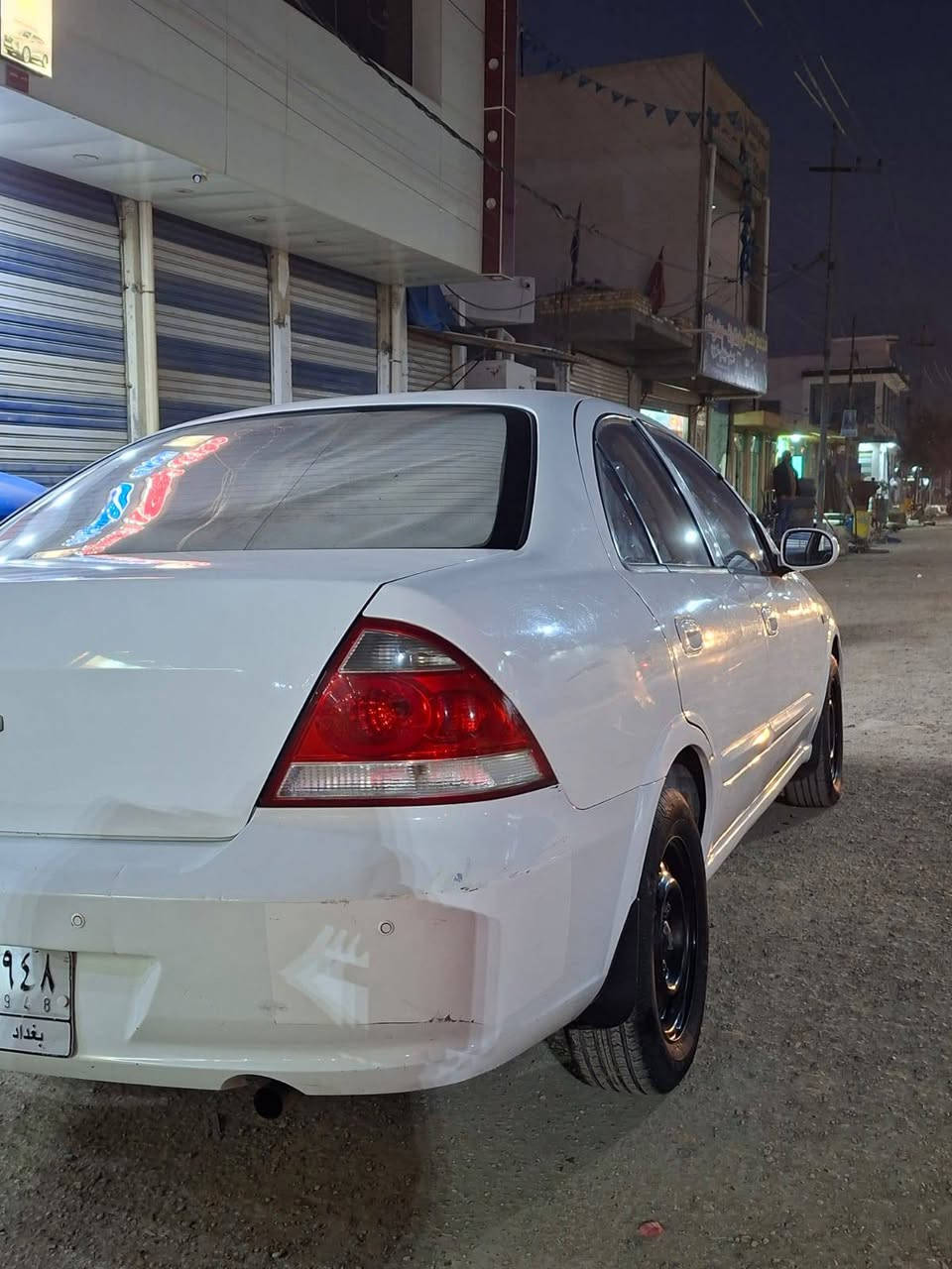 السلام عليكم موديل 13 حلوه جديده رقم بغداد على وضع الشركة مكان السياره ذي قار الرفاعي  بدون ضربه بدون تبديل مكينه وكير بحاله جيده السعر 120 بيها مجال
هاتف 
 *********** 
***********
