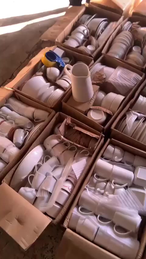 كراتين فرفوري العدد خير من الله 
الكارتون ب27 الف 
7728777742‬‏0


**إذا كنت صاحب هذا الإعلان وتريد حذفه لأي سبب، رجاءا أرسل رسالة إلى الدعم الفني**