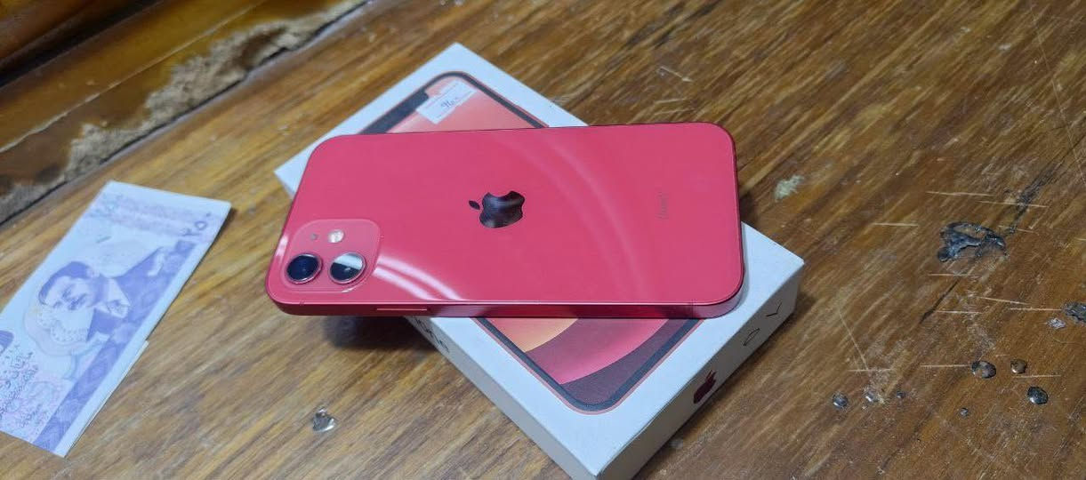 مرحبا ايفون 12 عادي جهاز بطاريته91 ذاكره 128 فول نضافه جهاز ما متعوب ابد مال بيت وتصفح لا مفتوح ولا مصلح وافحص وين ما يعجبك وسعر خاص وهاذ رقمي متواجد دائما ***********
