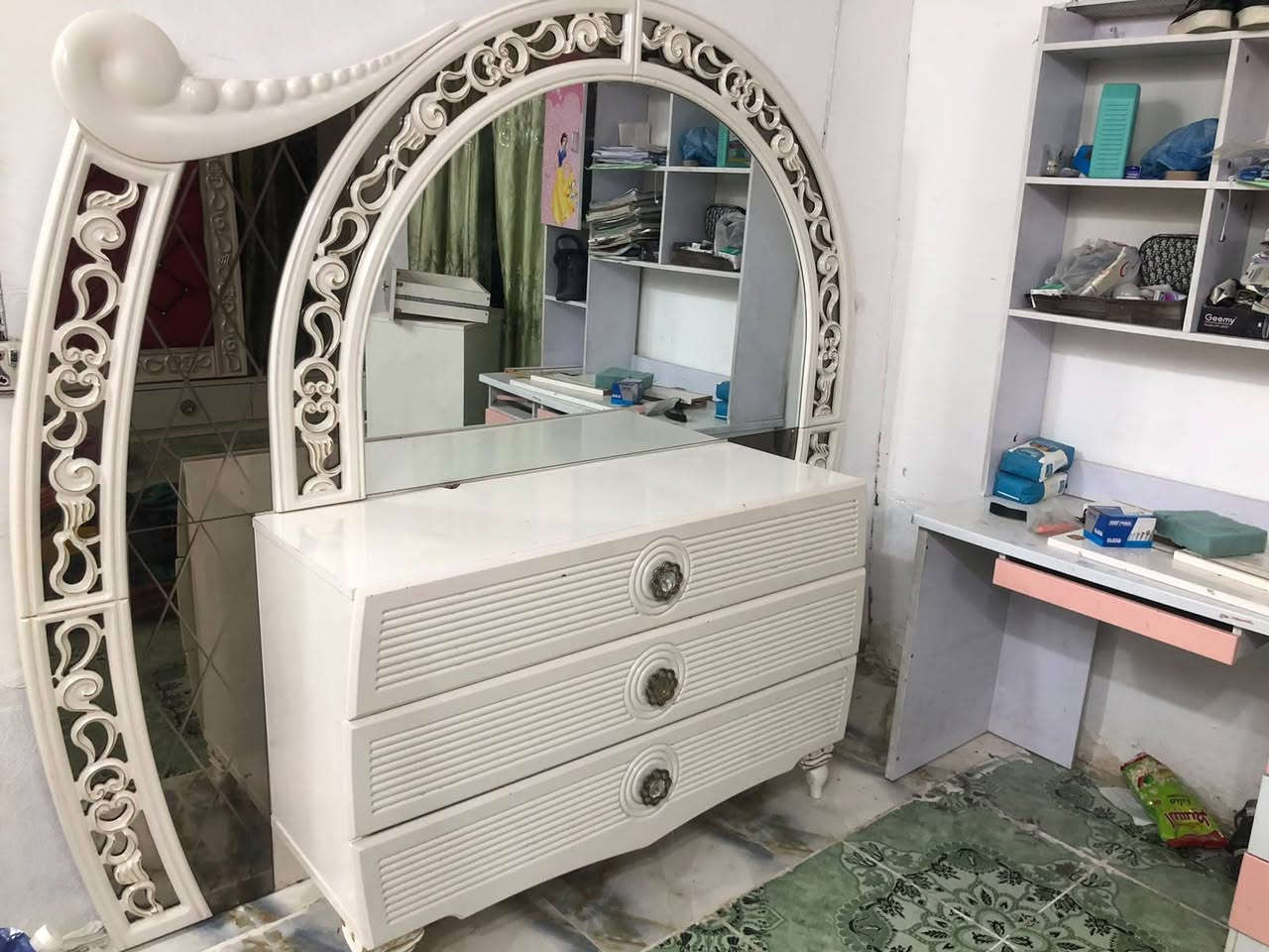 سلام عليكم عرف نوم تركيه مستخدم مو هوي 

درجه اولى كبيره وقويه 

غرفه ممتازه وكلش حلوه 

والاستفسار الاتصال 
***********
