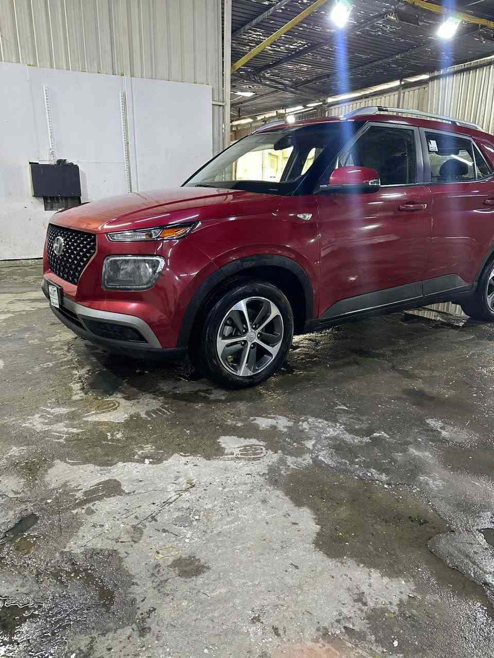 فينو هونداي موديل ٢٠٢٤
وارد أمريكي حادثها واضح بصور  مكينه 1600 دوش دبل نوزل سيارة كيرat  مكينة  جاهزه فول  فتحه بصمه تحكم سعر 115 بيها مجال بسيط تفيد جناي 
مكاني بغداد الامين
الاتصال ***********
