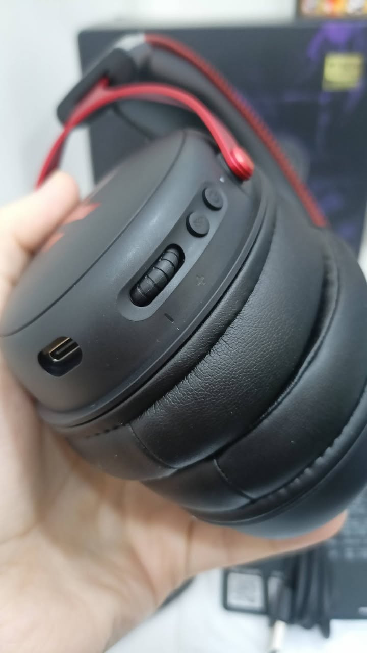 سماعه سماعة
السلام عليكم سماعة Mchose V9 Pro جديدة  واير ليس ( دنكلها تايب سي و يو اس بي يصير ) و بلوتوث و واير بطارية.
.
 عملاقة الشحنه الوحدة تطول 250 ساعة يعني تكفيك شهر تقريبا شحنه وحدة


**إذا كنت صاحب هذا الإعلان وتريد حذفه لأي سبب، رجاءا أرسل رسالة إلى الدعم الفني**