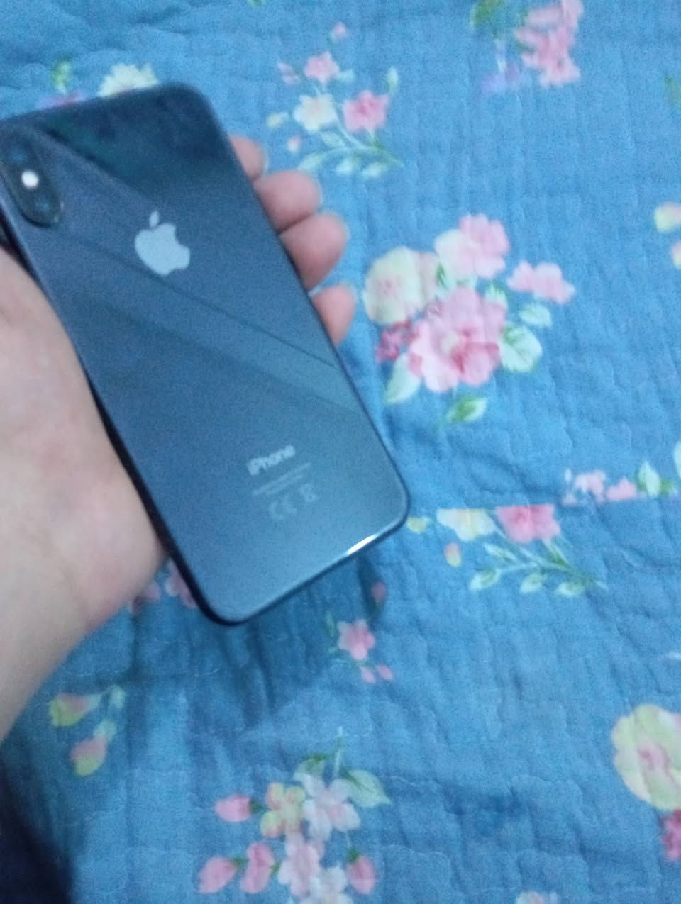 السلام عليكم ايفون اكس ذاكره 256 جهاز نضيف حيل مبدل شاشه وكاله فيس ايدي شغال بطاريه 78 نضيف جهاز سعره 150 وبي مجال مكاني كربلاء فريحه قرب جامعه رقم ***********
