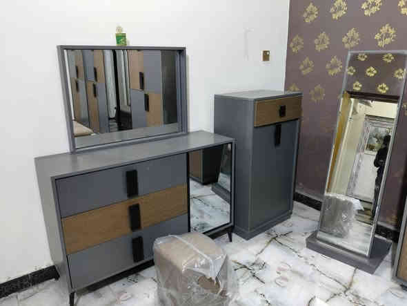 بسم الله الرحمن الرحيم 
مجمع ابو شهاب  الفرع الاصلي ليس لدينا فرع اخر
اشتري كل شيء (اثاث٫بيوت٫عقارات٫ذهب٫سيارات) شعدكم للبيع دزولي خاص ودللو
😍😍😍😍😍😍 
ركزززززززلي ب الاسعار اريد اوزع اليوم بلاااااااش
غرف تركي بدون كنتور لون ابيض ب135
غسالات وحده ب15 
غرفة ماليزي ب100
كنتور بابين 35
تخم رصاصي 4مقاعد ب50
باب خشب ب10
مكيف 150
سبلت 250
اوفن10
حجلات ب10
باب شارع اسلايت ب160
غربي 15
زوالي ب15 و10 الاسعار 
ميز بلازمة ب15
طباخ منضدي جديد ب15
جهاز ليزر شغال ب50
غرفة اطفال كاملة تركي ب150

سوووو تاكات ل اصدقائكم كله عمي ابو شهاب سند الفقراء ب الاسعار وبالخدمة اني 

 توقيت العمل 
(من 2ظهرا  الى 10 ليلا)
الاسعار بيهم خصم يجي الزبون ويدلل 
📍عنوان المجمع
واسط/كوت /خاجية شارع 30 من صيدلية اليقين بتجاه شارع بدره ثاني فرع على الجهة اليمنه داخل الفرع 

للاستفسار اتصل
*********** ابو شهاب (واتساب)
*********** ابو شهاب 
متابعة لقناتي
https://t.me/aboshihab1.  رابط القناة
