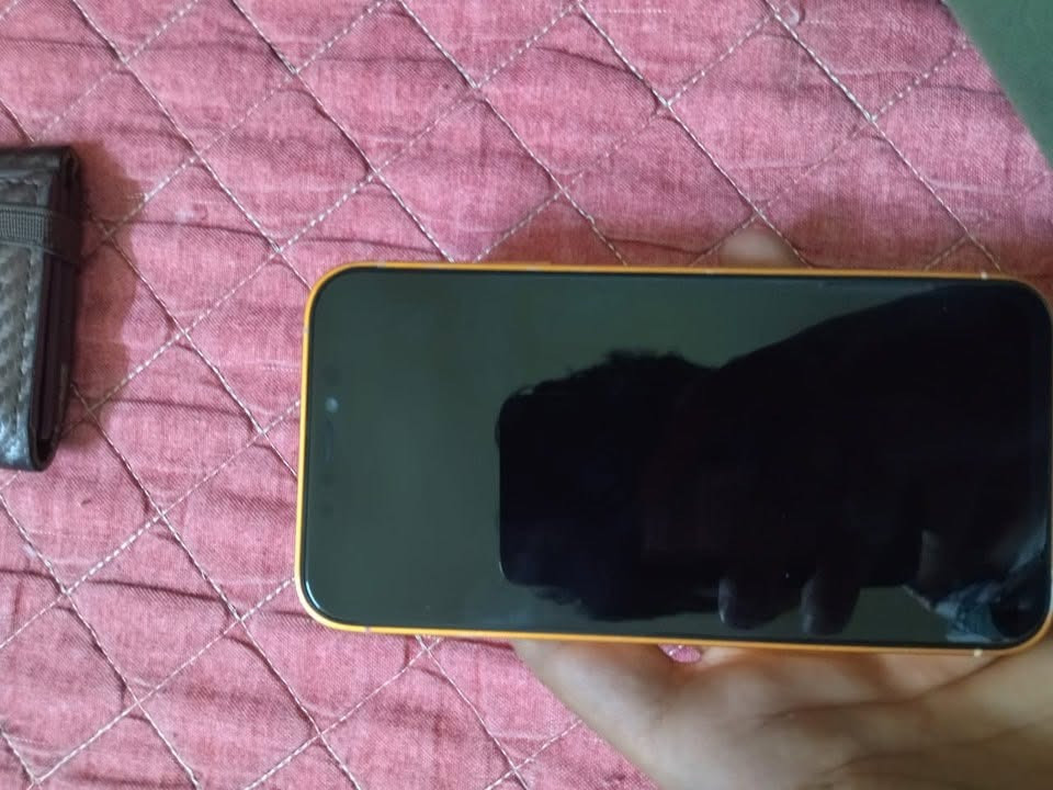 🔥 للبيع iPhone XR محوّر إلى شكل iPhone 17 Pro 🔥
🟠 اللون: برتقالي مميز
✅ الجهاز شغال من الألف إلى الياء بدون أي مشاكل بالاستخدام.
🔋 الملاحظة الوحيدة: البطارية مبدلة.
❌ الفيس آيدي متوقف.
✅ فلاش التحويرة شغال.

الجهاز مرتب ويستحق المعاينة، والجاد يتواصل خاص للاستفسار والسعر.
ويرهم مراوس 🔴🔴🔴🔴🔴🔴🔴
جماعة الـ100 اعبروا المنشور، الله يرزق الجميع. ❤️ ***********
