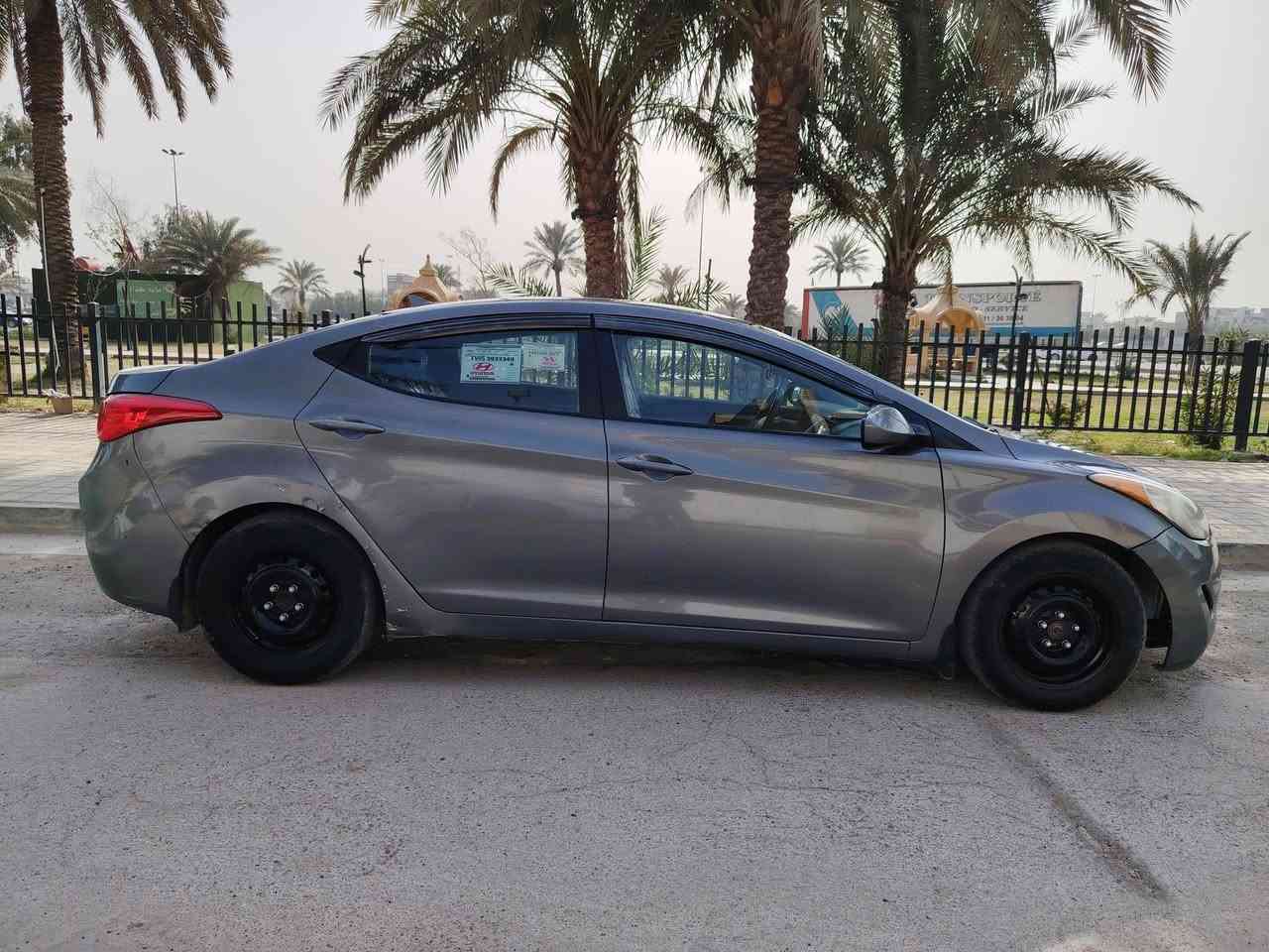 إلنترا 2012 أمريكي حادثها بابين عكس السايق كير مكينة مكفول سيارة مرتبة نضيفة خير من الله السعر ٨٥ بيع سريع *********** بغداد الشعب
