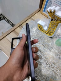 عندي ريلمي c75 ذاكره 256 كفاله  اخو الجديد حته من الشخط عشوائيه 16 8+8...