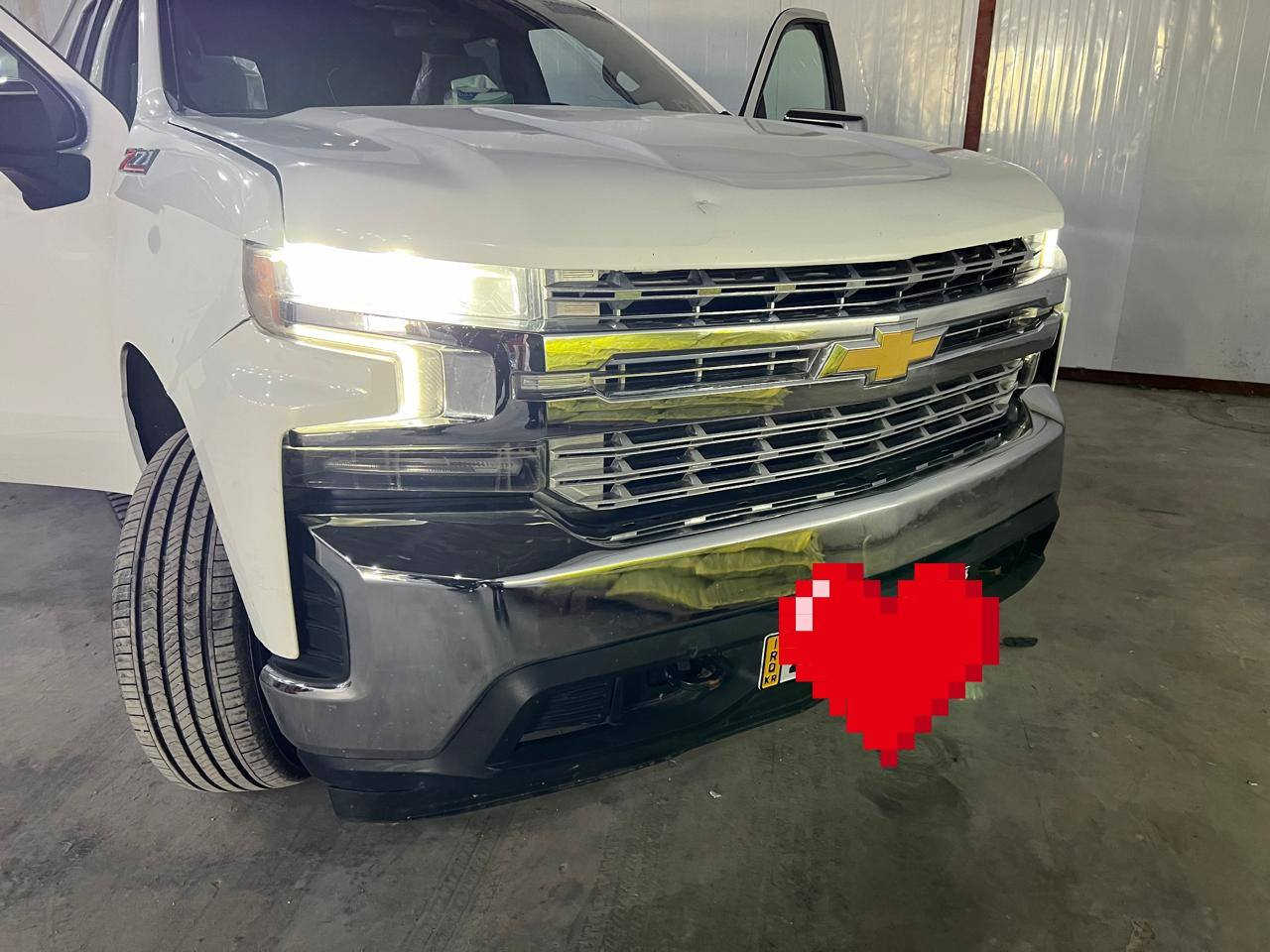 شوفرليت سلفادور ٢٠٢٠ ادوات متاوام طبق الاصل مكفوله وجديده كارتون ماشيه ٤٠ فقط جديده كلش فول موصفات ب١٨٥ وبيه مجال ***********
