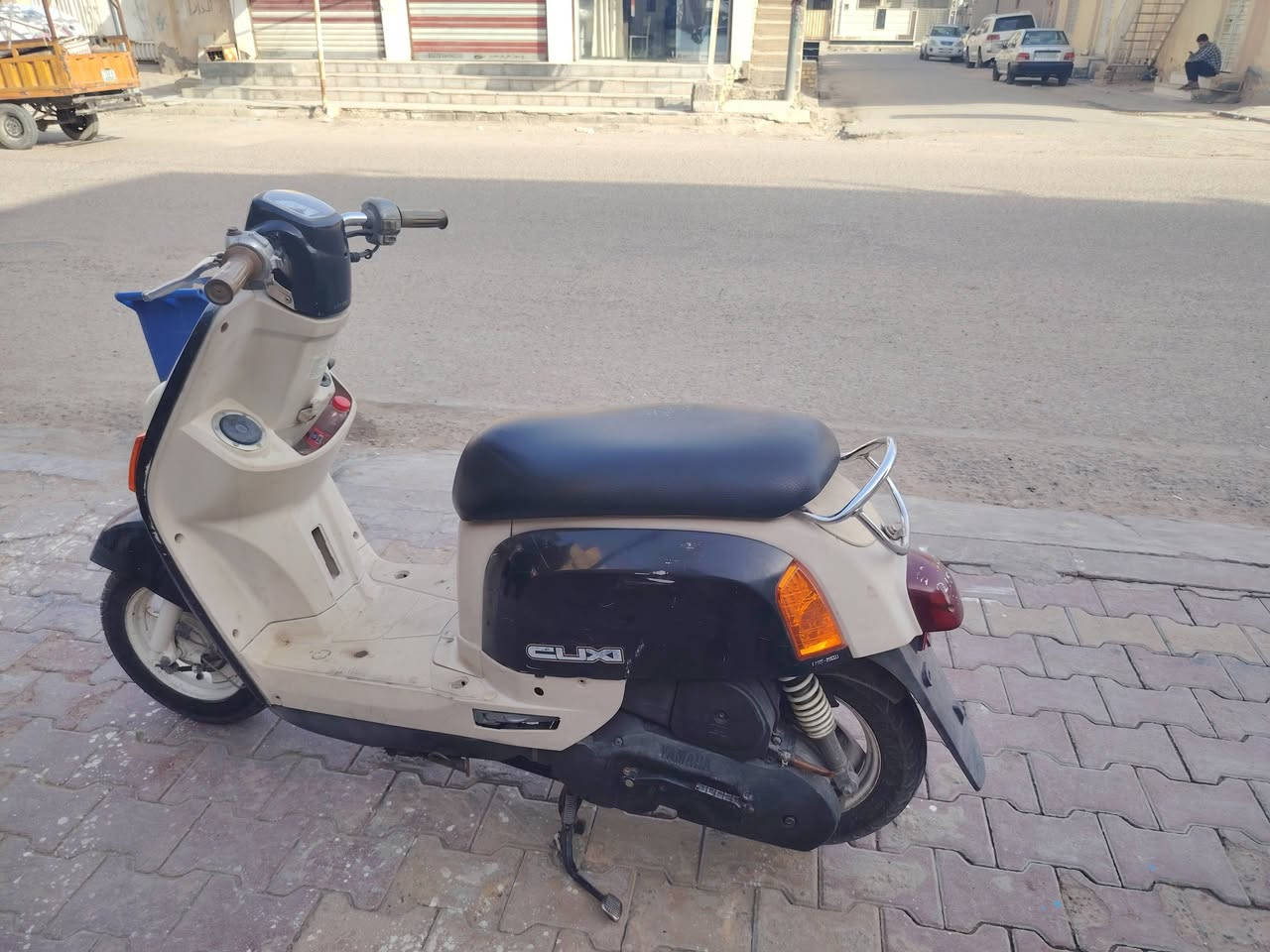 سلام عليكم شباب اني مكلف بل نشر بوليس البيع دراجه جديده واي شي ما عوزه تجي تنكر وتروح مكينه بلادي لا بيه صوت ولا بيه شي ***********
