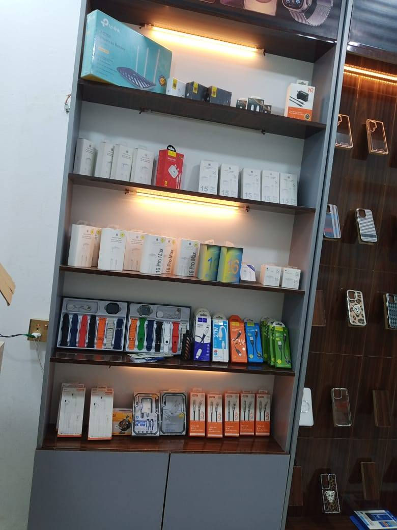 السلام عليكم فاترينات عدد 3 للبيع جدد نضيفات  استخدام شهرين فقط 
المكان ديالى بعقوبة 
***********
