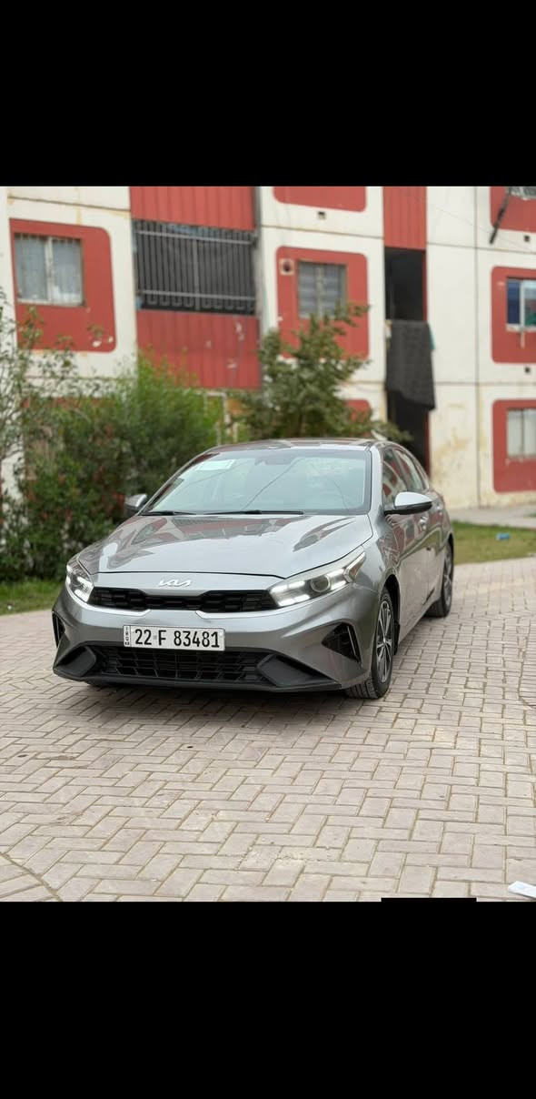 السلام وعليكم كيا فورتي مديل 2022 حادث جاملغ وشبر بل بنيد وصور لحادث مرفقة بل منشور موصفات لسيارة نص فول شاشة جبيرة رادار مكينة 2000 دوش ويل كب رقم اربيل بسمنة
سعر لسيارة 120 وبيهة مجال 
مكاني بغداد البلديات
وهاذ رقمي ***********
