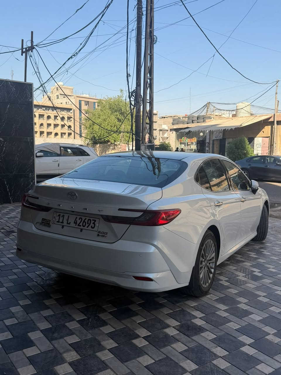 كامري 2024هايبرد
خليجي فول 1/1
السعر :-23.500$ الف دولار عداد المشي :40الف
سعة المحرك 2.5L
بقوة 215 حصان
بانوراما زجاج
‏AIR BAG 8 عدد
حساسات أمامية
حساسات خلفية
لايت زينون
كشافات
سلايد رووف
حجم الاطار 235/45R18
ويل كب 18
قبضات أبواب من الألمنيوم
اريل نفكيتر
مفتاح التشغيل بصمة
شاشة كبيره مع كار بلي
كاميرا دوارة
الانارة الداخلية LED
المقاعد لون أبيض
حركة مقعد السائق كهرباء
تتسع المقصورة ل 5 ركاب
Cruise مثبت السرعة
المودات والأوامر الصوتية
Drive Mode أوضاع القيادة
المرآة الوسطية أوتو دد
فحص أنظمة السيارة
حساسات ضغط اطارات
مقود جلد 
نبريد شاشة
قطعتين تبريد
هاند بريك بصمة
داتا شو 
ملاحظه السعر قابل للتفاوض
* يوجد تعديل بارد جاملغ خلفي جهت سايق فقط 
للاستفسار ***********
