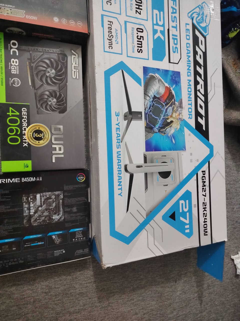 سلام عليكم pc كامل البيع كبل شغل وتلعب متعتاز اي قطعه الموصفات الكراتين موجوده
رام 32   3600
وبيها موبرد مائي يوبي اس 3000
كرسي كيمك يعني فول شاشه 240هيرتز 2k 
لله شاهد استعمال كلش قليل مكاني نجف ما عندي توصيل 
حته حساب ستيم اوف لاين اطيكيا ويها سعر قفل مليون ونص قفل وسل عليها شكد جيب كامله مكمله وهذا رقمي ***********
